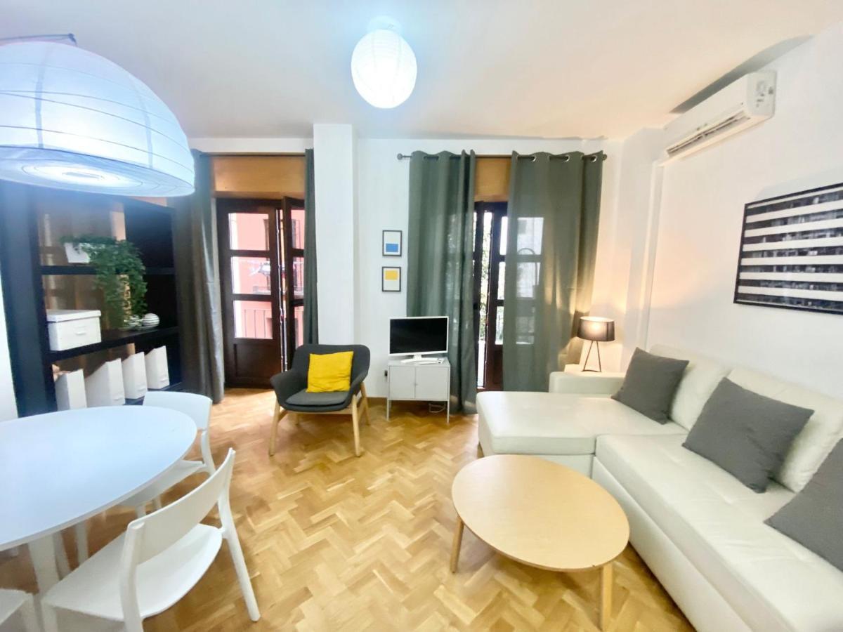 Centro Barrio Embajadores 01 مدريد المظهر الخارجي الصورة